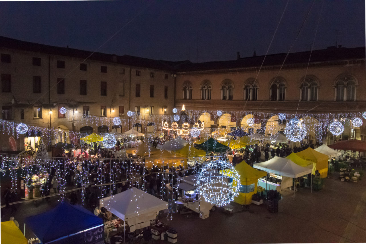 Ferrara Natale.Ponte Dell Immacolata A Ferrara Agoranews