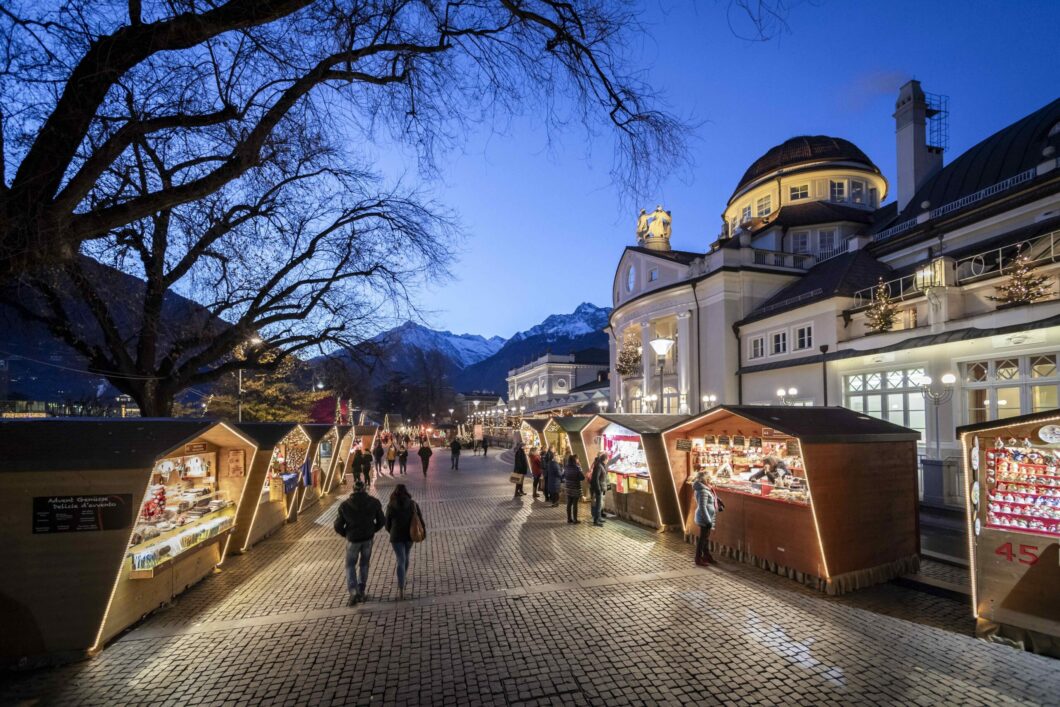 MERCATINI DI NATALE DI MERANO 30a EDIZIONE AgoraNews