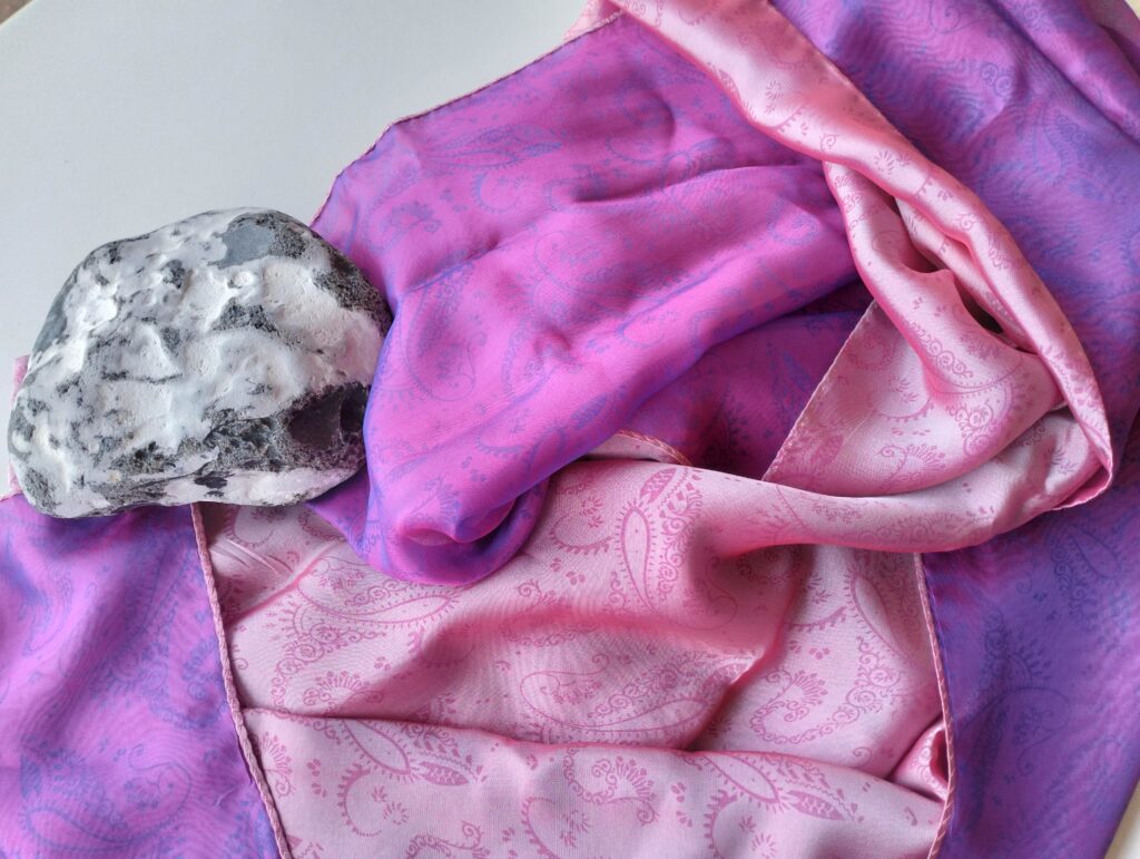 my scarf in a boz capri