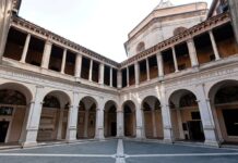 NEL CUORE DI ROMA, UNA MOSTRA CHE CI PORTA ALTROVE