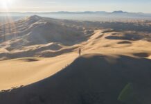 IL FASCINO DELLA SOLITUDINE: PERCHÉ CI INNAMORIAMO DEI DESERTI