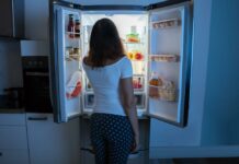 OLTRE AL PESO: CHE SUCCEDE SE SI MANGIA DI NOTTE
