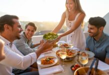 MANGIARE ALL’APERTO CI RENDE PIÙ FELICI DI QUANTO IMMAGINIAMO