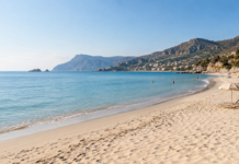 ANDARE AL MARE A SETTEMBRE E SCOPRIRE CHE ESISTEVA TUTTO QUESTO SPAZIO